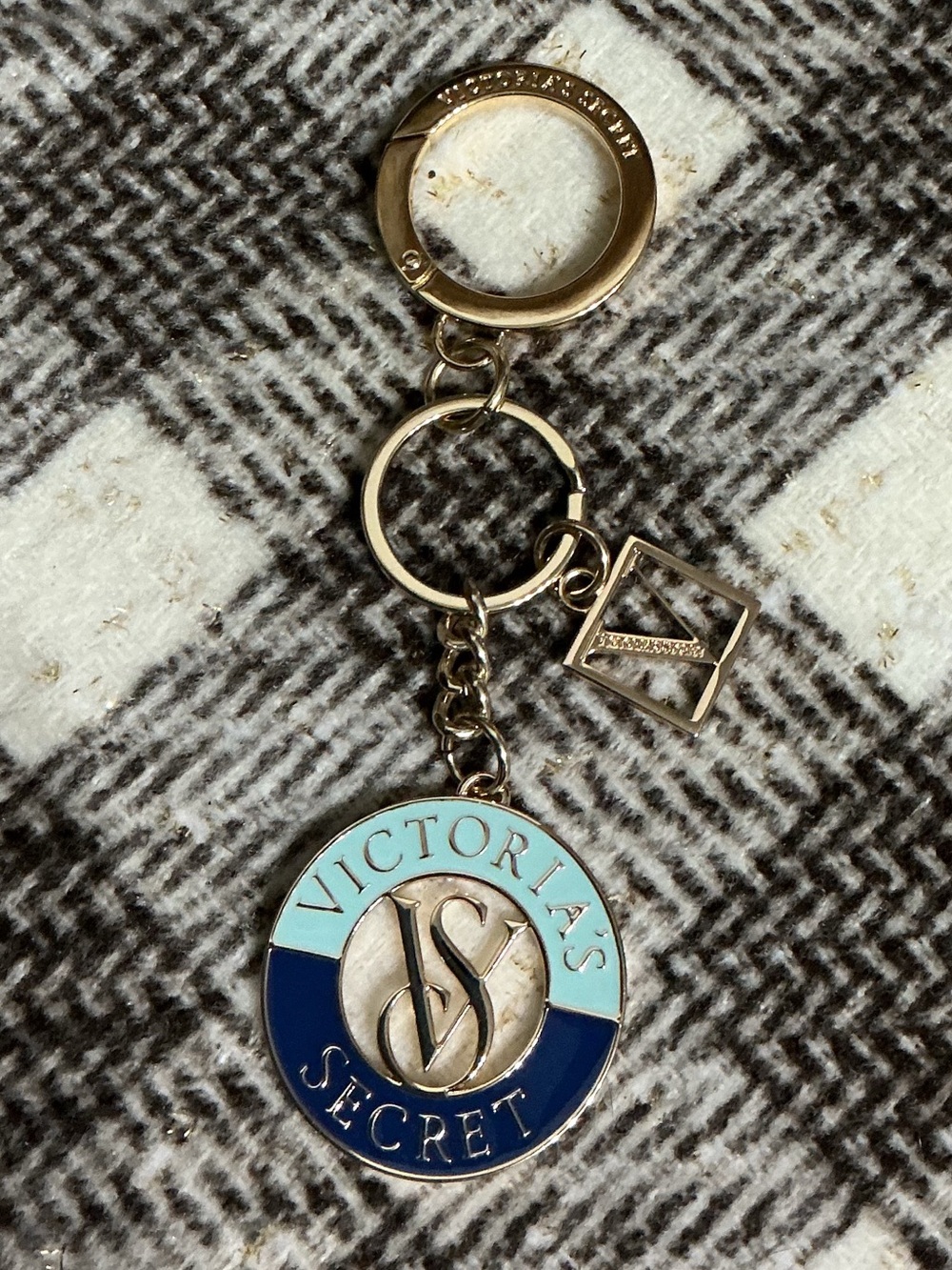 VICTORIA SECRET VS MONOGRAM LIMITED EDITION KEYCHAIN BAG CHARM